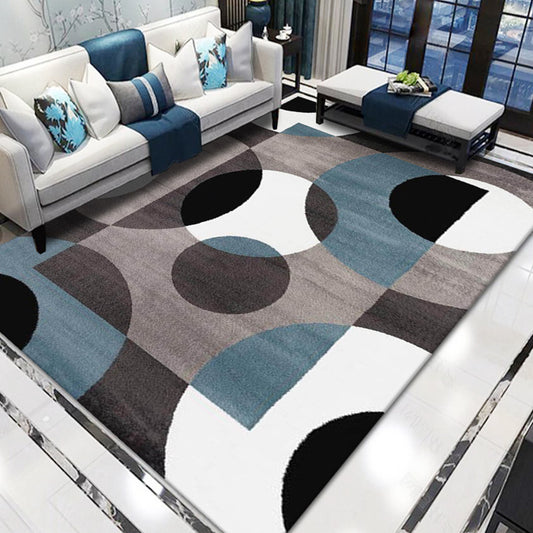 Geometric print carpets