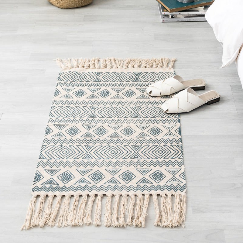 Cotton and linen hand-woven carpets - Snug & Homely