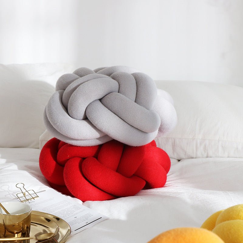 Craft Knot Pillow - Snug & Homely