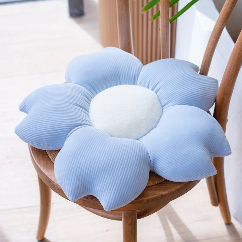 Daisy Flower Cushion - Snug & Homely