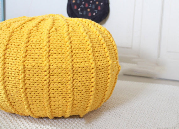 Knitted Sofa Pouf