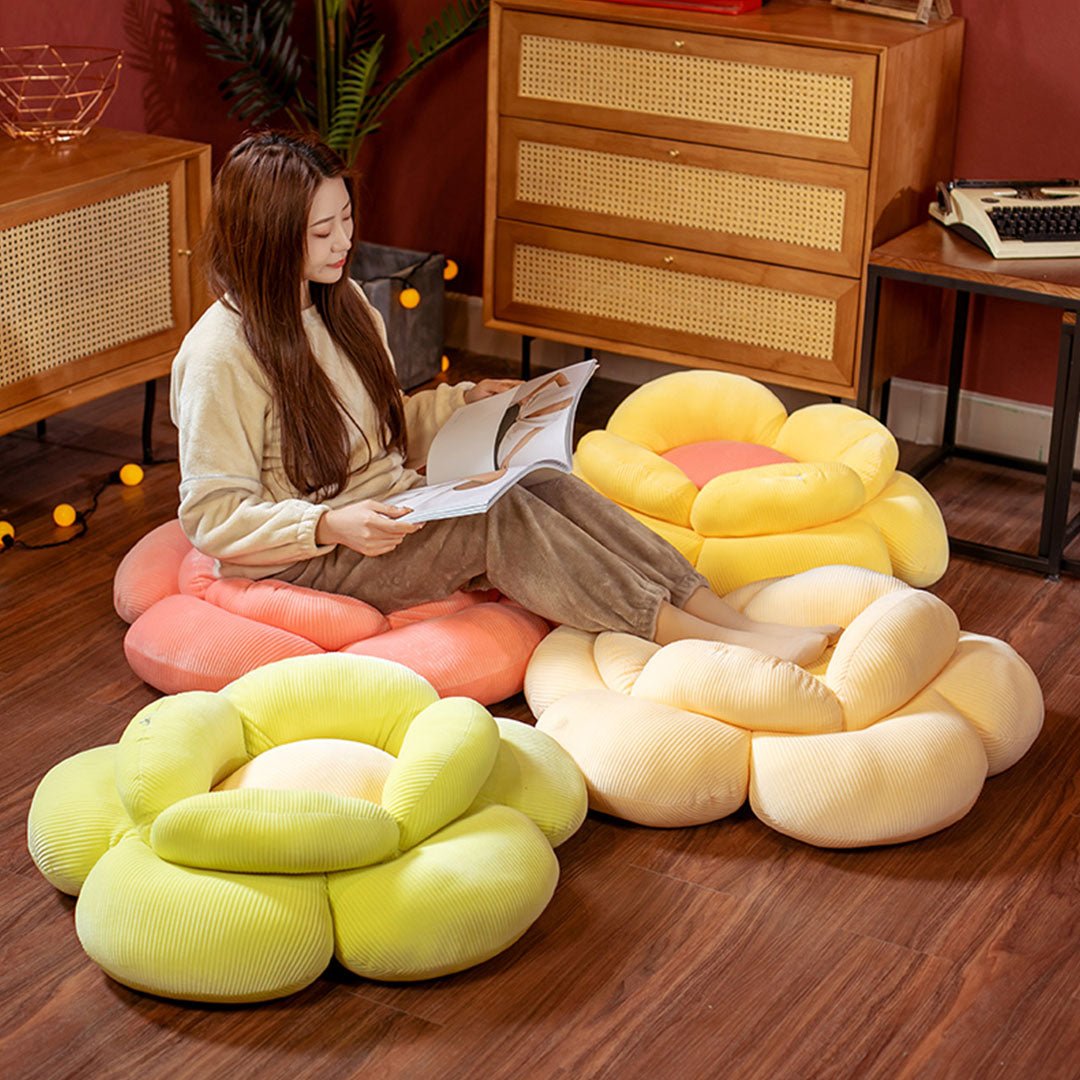 Green Double Flower Shape Cushion - Snug & Homely