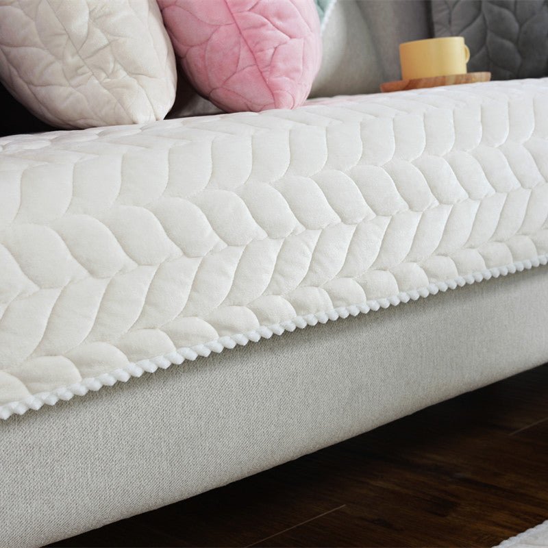 Modern and Simple Sofa Cover - Snug & Homely