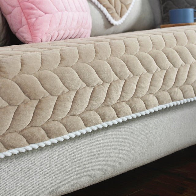 Modern and Simple Sofa Cover - Snug & Homely