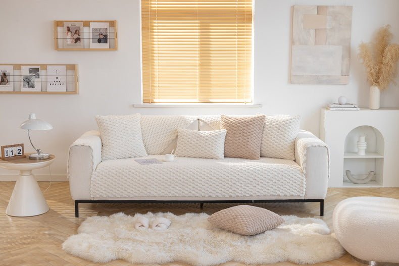Plush Non-slip Sofa Cover - Snug & Homely