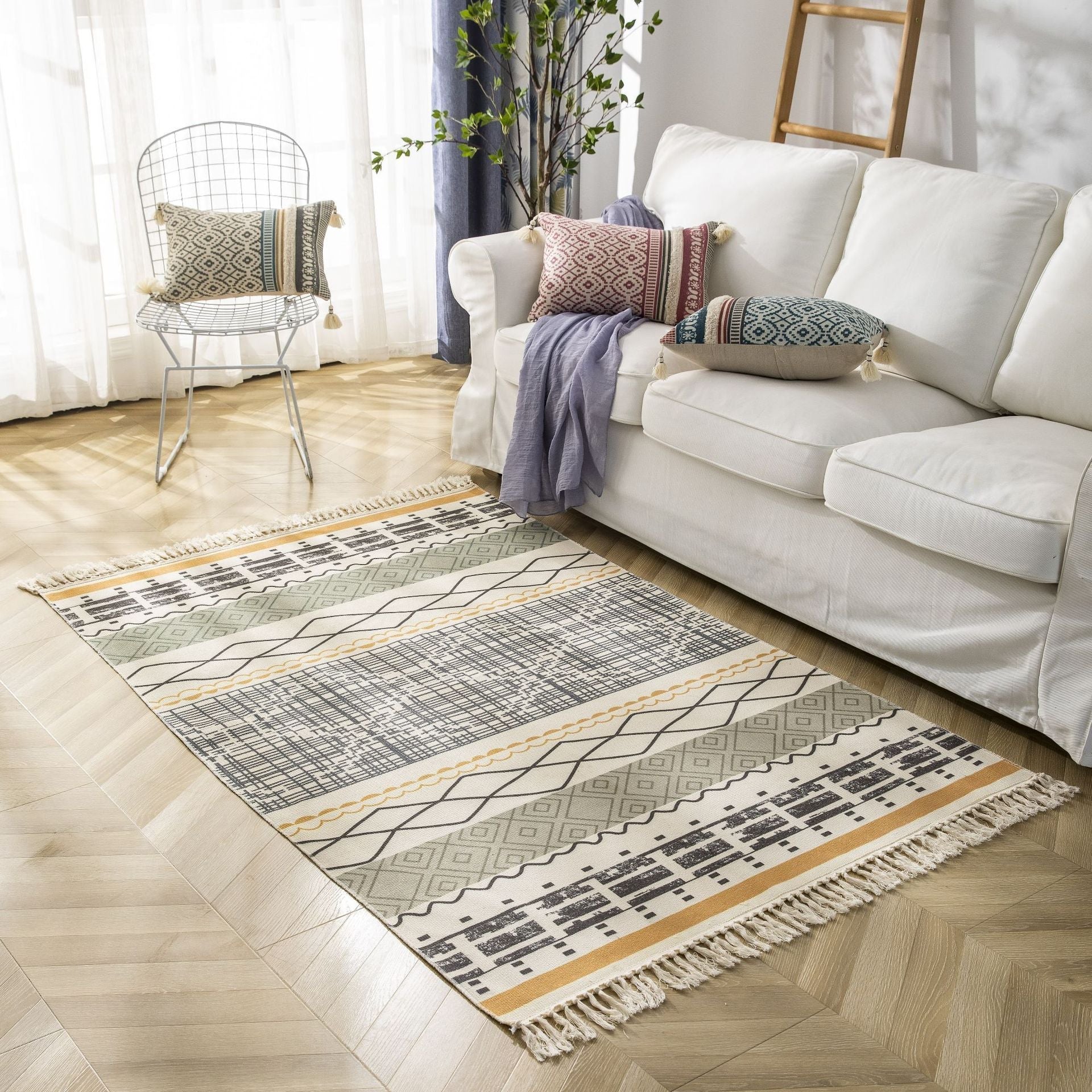 Vintage Clan Style Cotton and Linen Tassel Mat - Snug & Homely