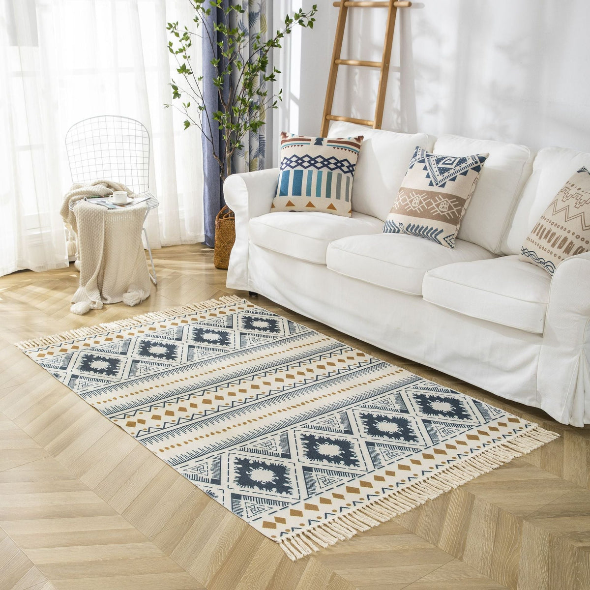 Vintage Clan Style Cotton and Linen Tassel Mat - Snug & Homely